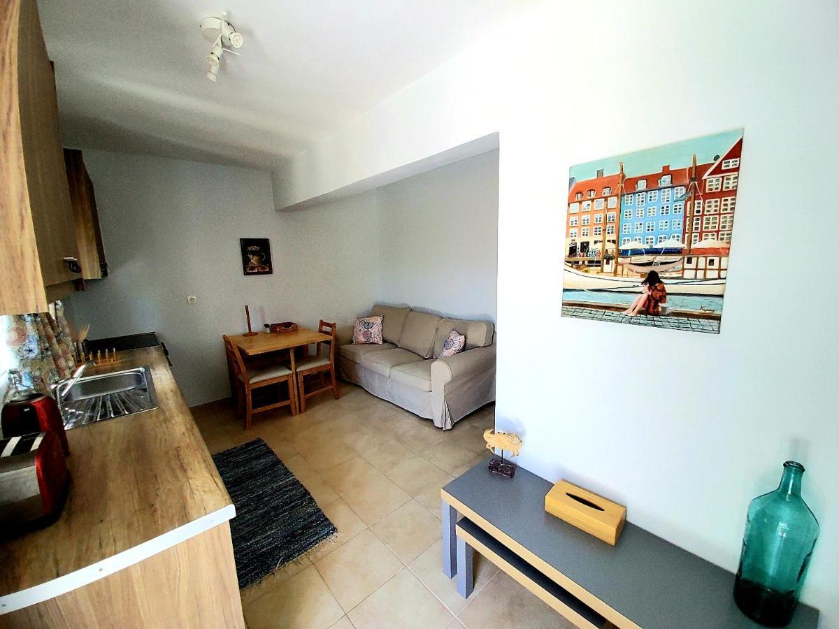 Nefeli Apartment Livadi  Exterior photo